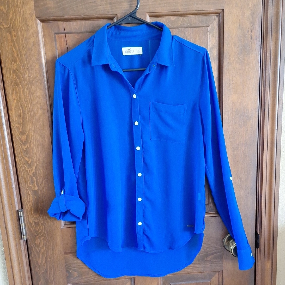 Hollister Royal Blue Casual Button Down Shirt Lightweight Crepe Size Small
